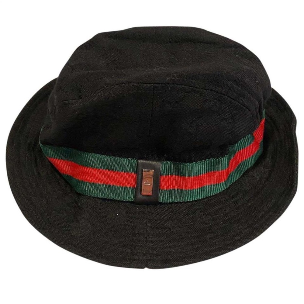 Gucci monogram bucket hat